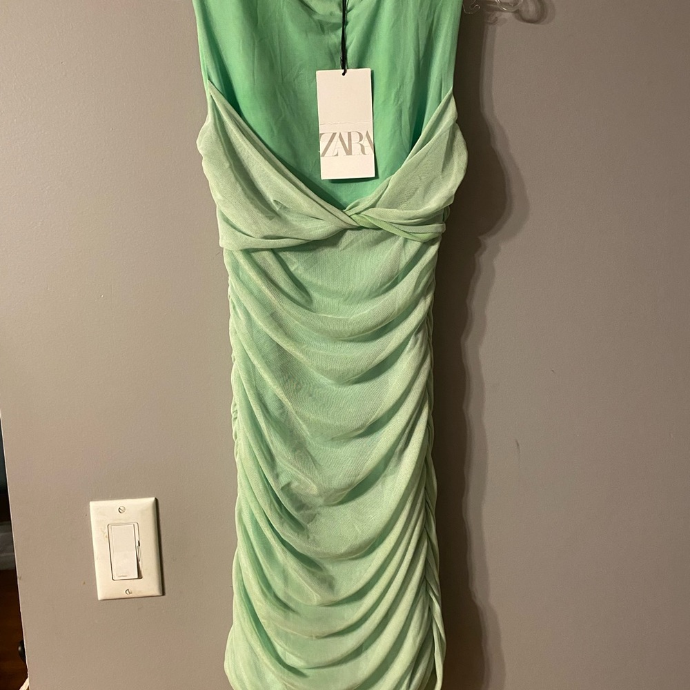 NWT Zara dress us med Green Party/cocktail mesh overlay NWT made in Romania - Picture 4 of 15